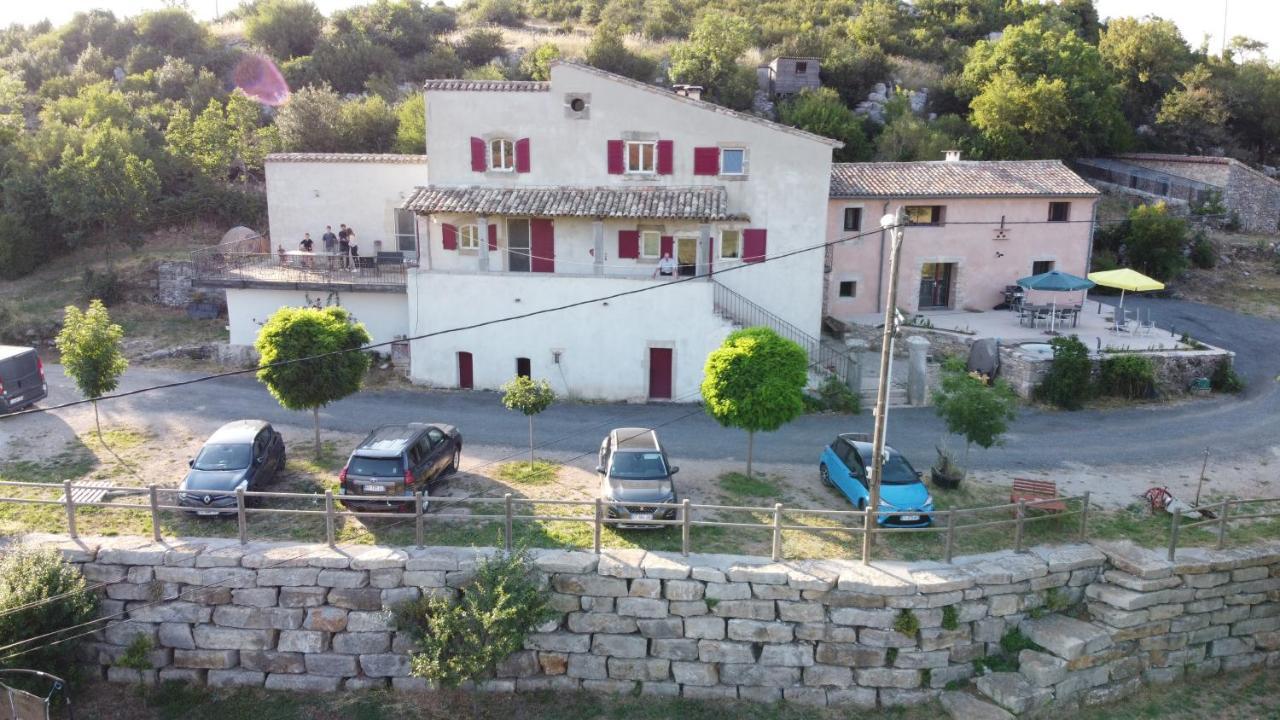 Gite De Gazelle Chambres D'Hote La Vacquerie-et-Saint-Martin-de-Castries ภายนอก รูปภาพ