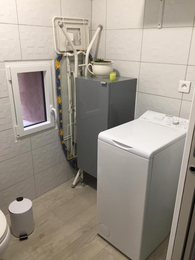 Gite De Gazelle Chambres D'Hote La Vacquerie-et-Saint-Martin-de-Castries ภายนอก รูปภาพ