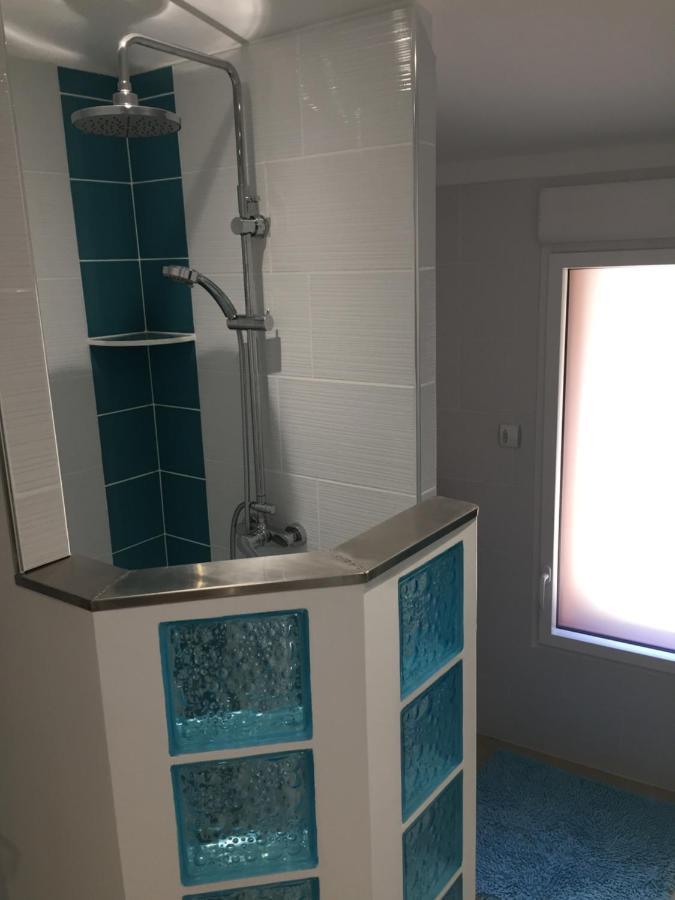Gite De Gazelle Chambres D'Hote La Vacquerie-et-Saint-Martin-de-Castries ภายนอก รูปภาพ